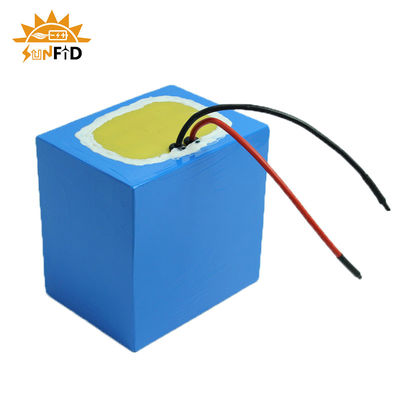 12.8V 6Ah 32700 Lityum Pil Paketi Şarj Edilebilir LiFePO4 Pil Paketi Güneş Sokak Lambası İçin