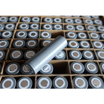 21700 3.7V 4800Mah Lifepo Hücreleri 5000Mah Uzun Çevrim Ömrü